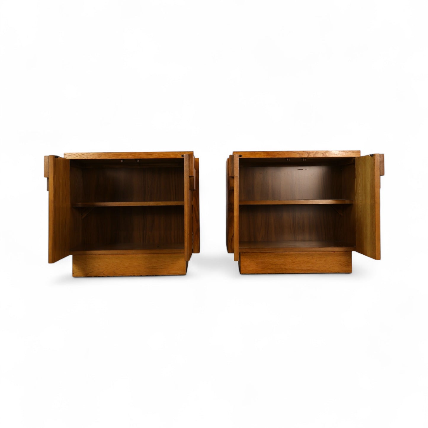 Lane Staccato Vintage Mid Century Modern Brutalist White Oak Pair of Nightstands c. 1970s