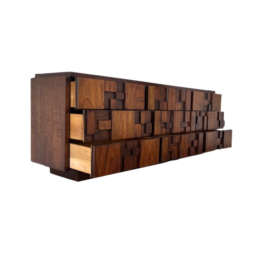 Lane Staccato Vintage Mid Century Modern Brutalist 9 Drawer Lowboy Dresser c. 1970s