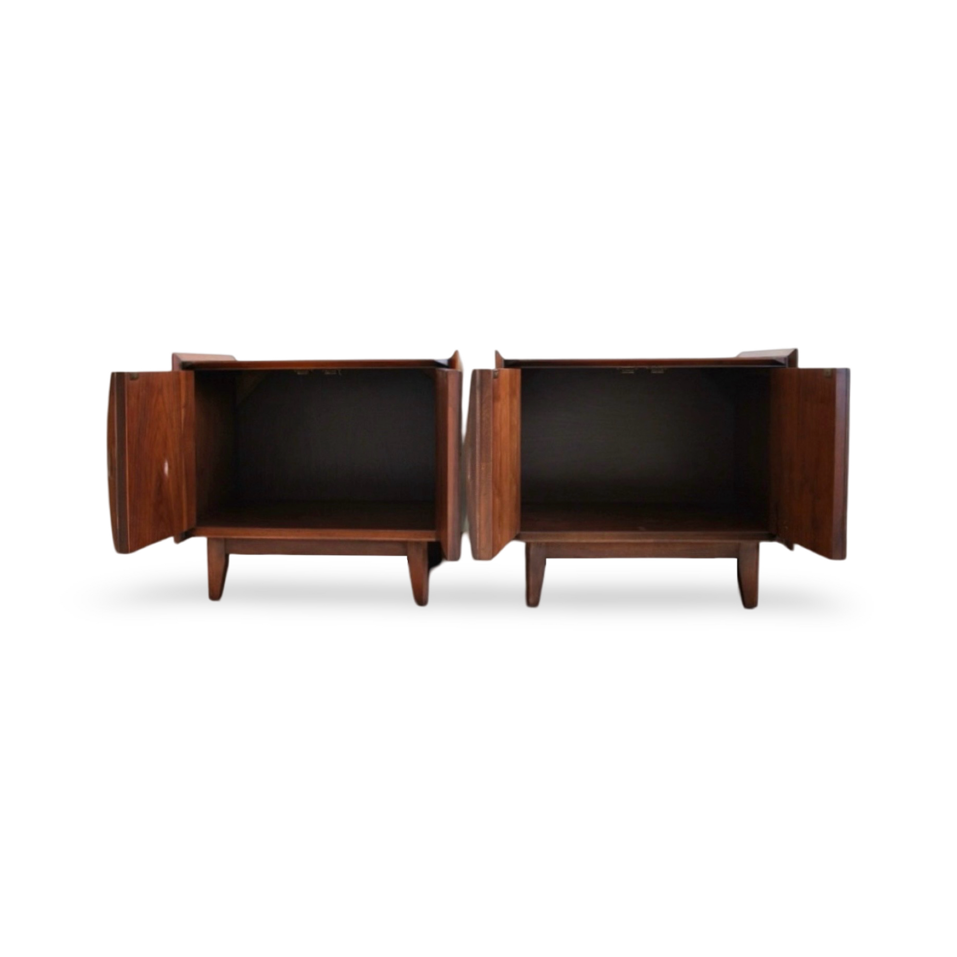Walnut MCM nightstands by Lane First Edition, vintage 1960s