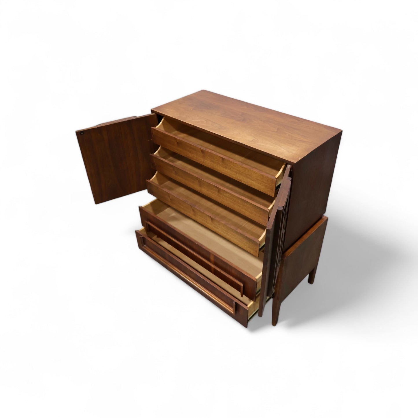 United Furniture Tiki Vintage Mid Century Modern Highboy Dresser c. 1960s