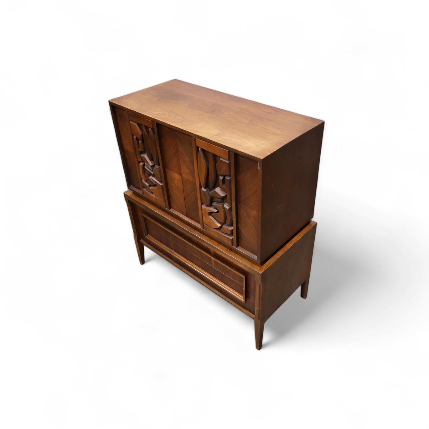 United Furniture Tiki Vintage Mid Century Modern Highboy Dresser c. 1960s