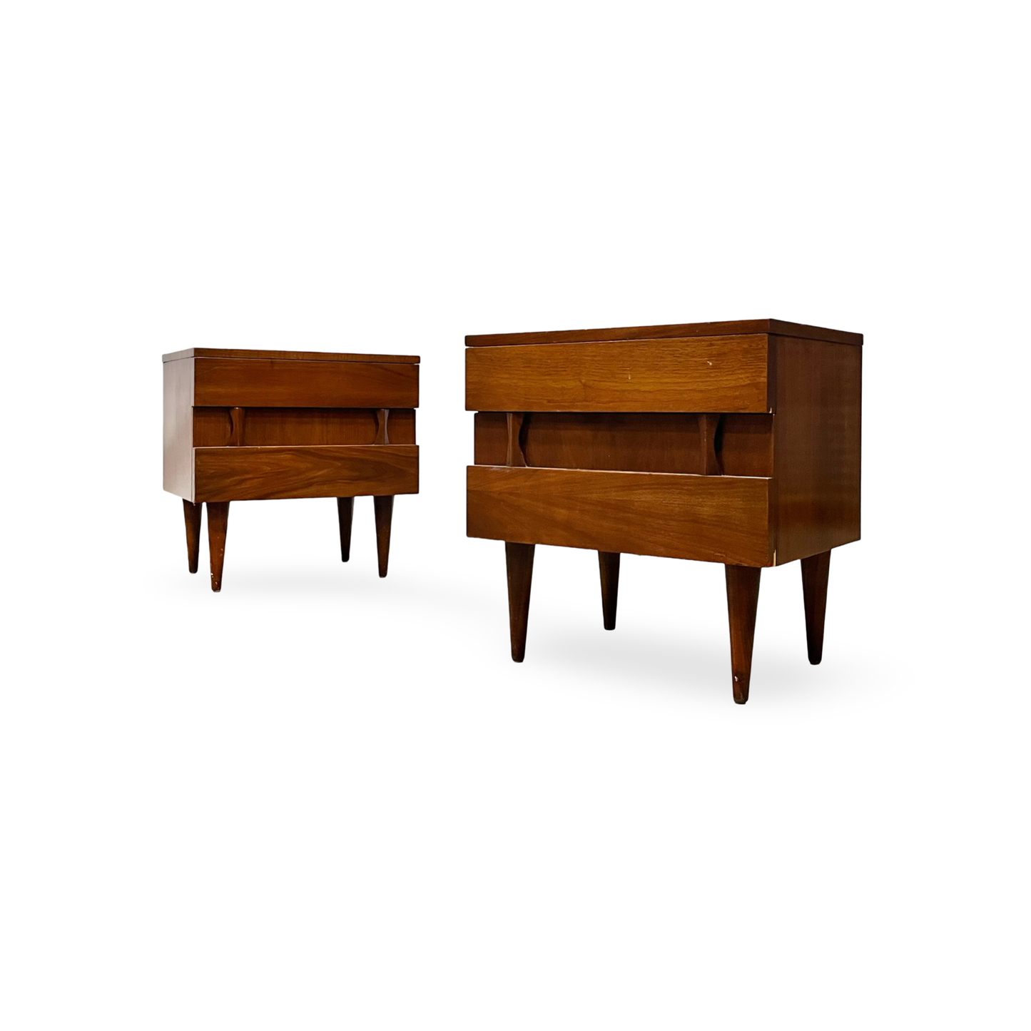 American of Martinsville 7 Piece Vintage Mid Century Modern Brutalist Bedroom Set c. 1960s