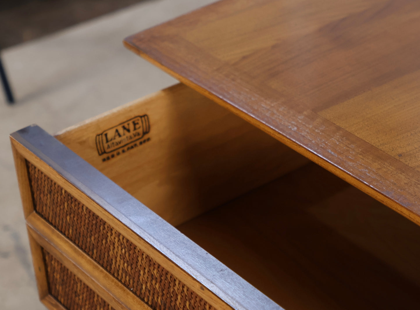 Lane Furniture Vintage Mid Century Modern End Lamp Table c. 1960s