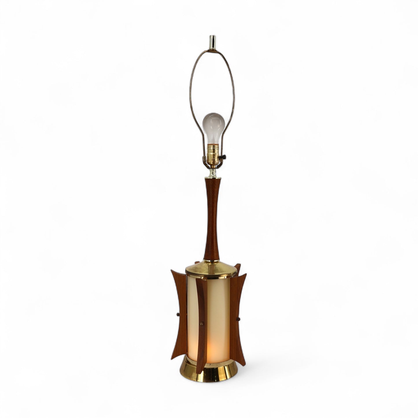 Atomic Style Vintage Mid Century Modern Brass and Walnut Fins Table Lamp c. 1960s