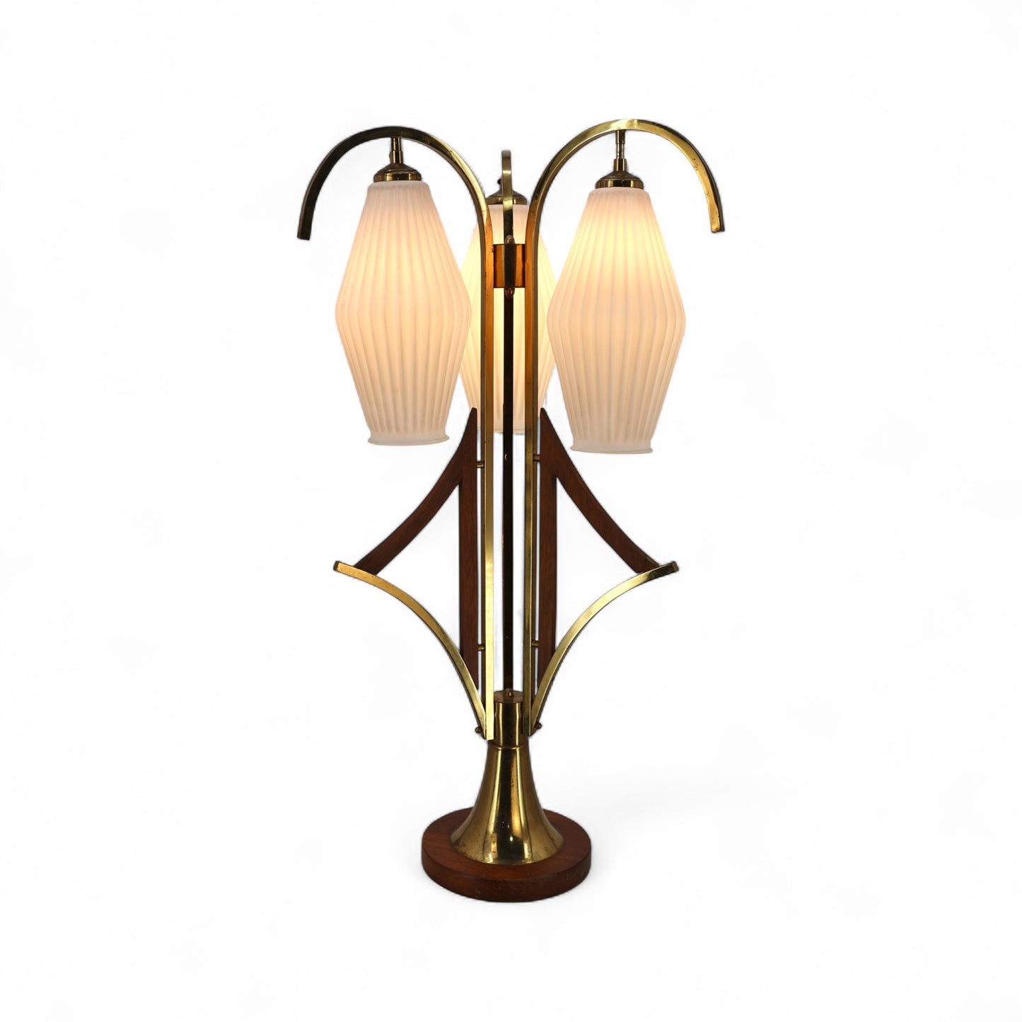 Striking Jet Age Vintage Mid Century Modern Walnut and Brass 3 Glass Shade Table Lamp c. 1960s