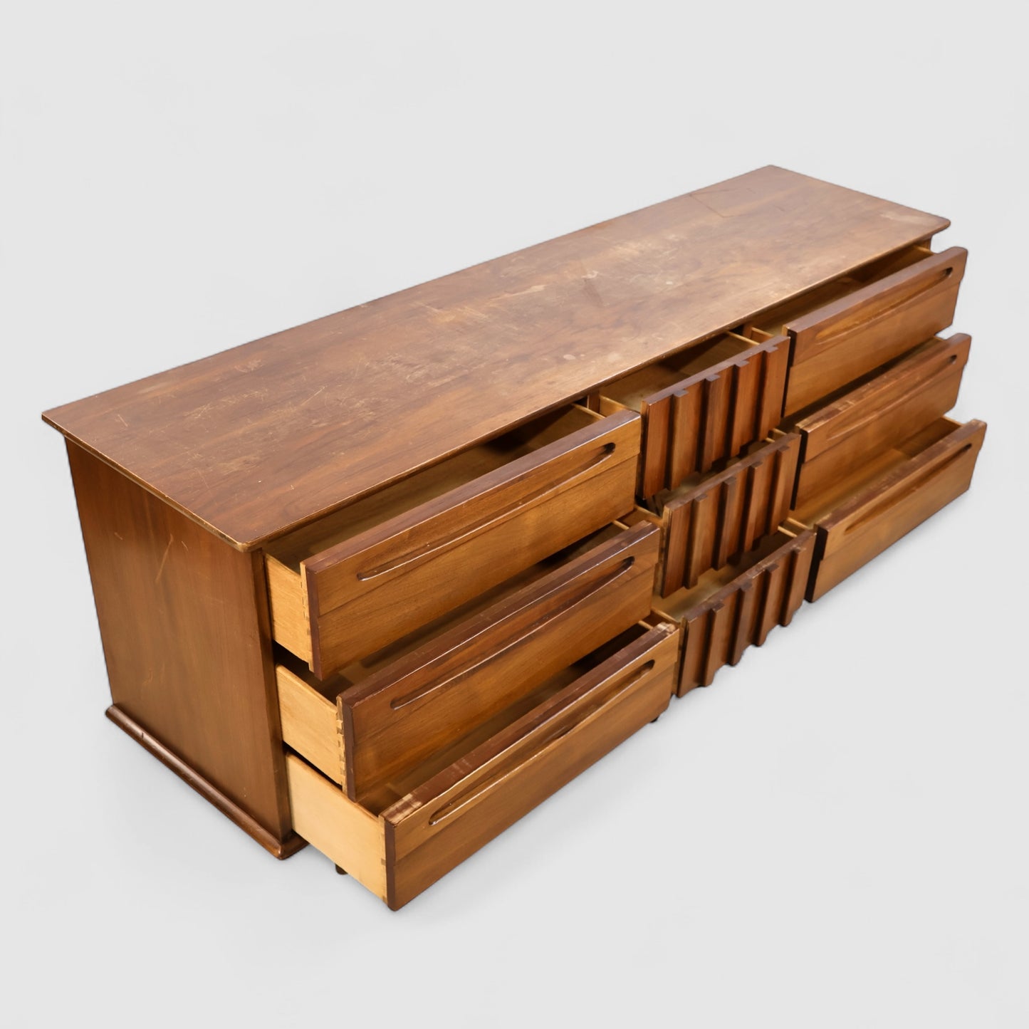 American of Martinsville Vintage Mid Century Modern Brutalist Lowboy Dresser c. 1960s