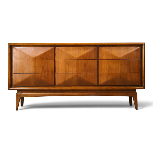 United Furniture Diamond Front Vintage Mid Century Modern Nine Drawer Lowboy Dresser c. 1960s