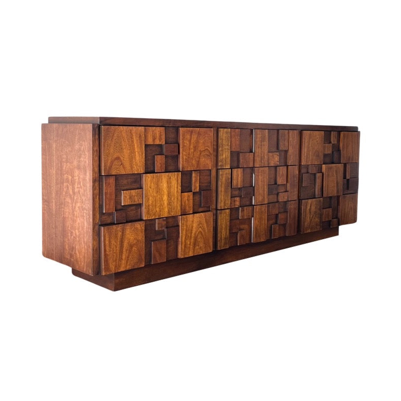 Lane Staccato Vintage Mid Century Modern Brutalist 9 Drawer Lowboy Dresser c. 1970s