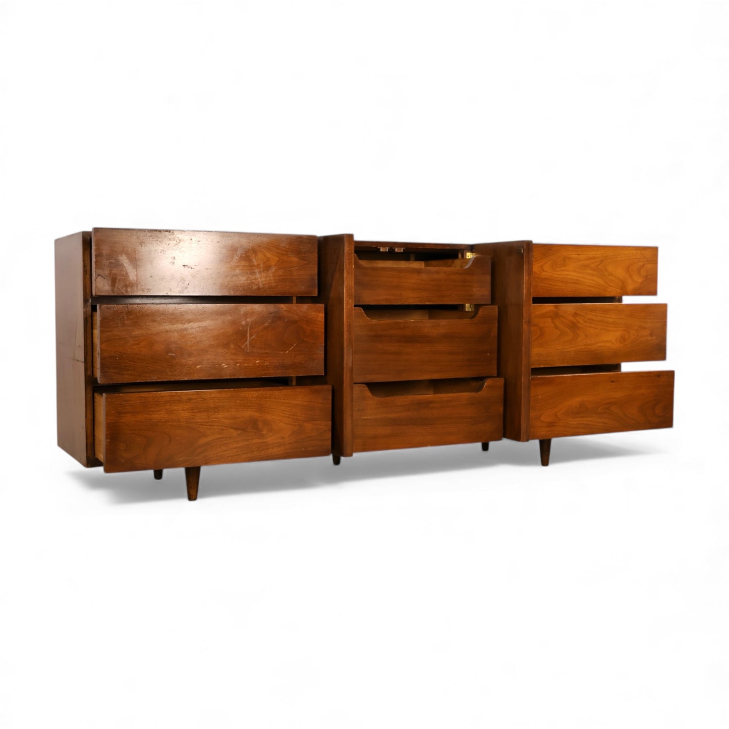 American of Martinsville Vintage Mid Century Modern 9 Drawer Lowboy Dresser c. 1960s