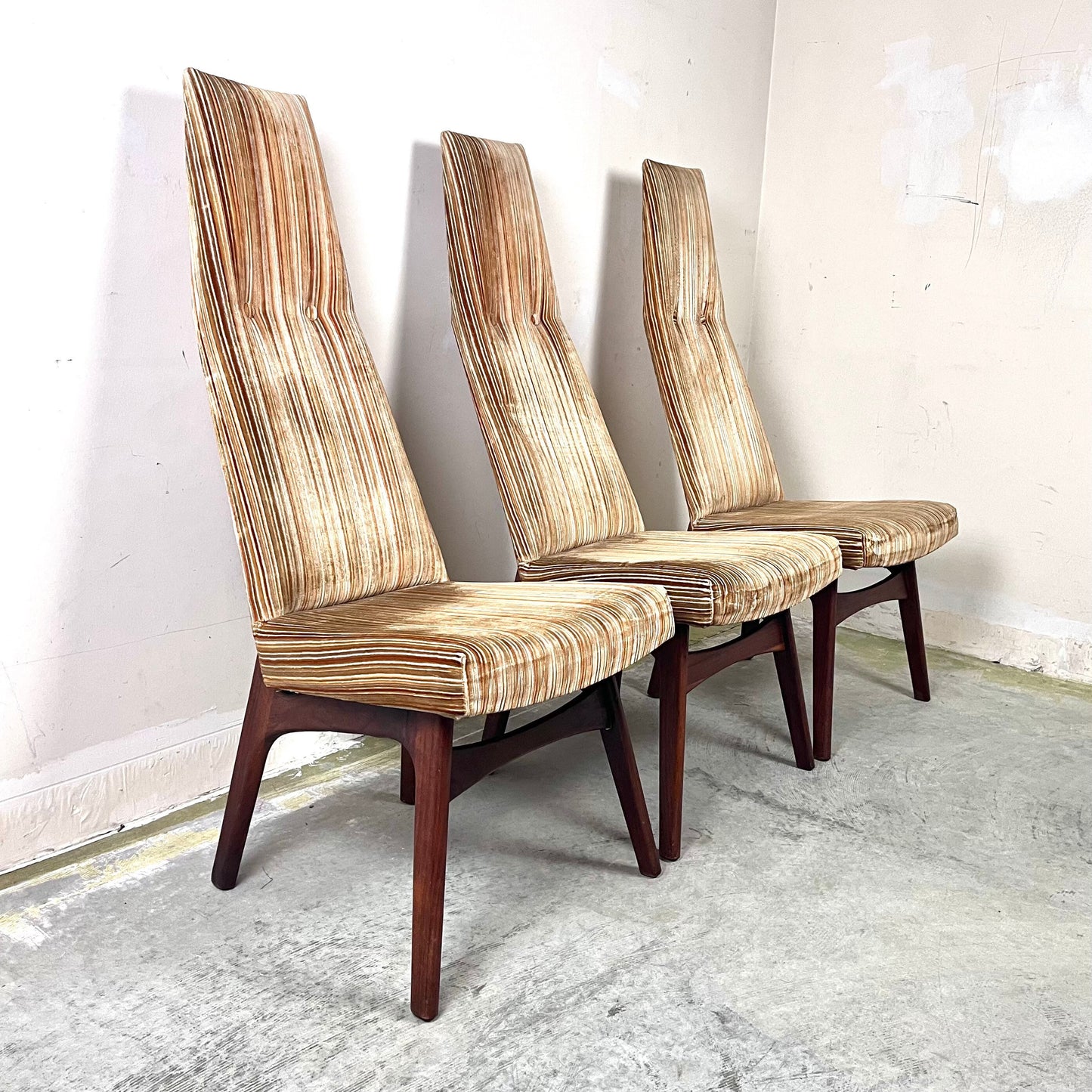 Adrian Pearsall for Craft Associates (1 Chair) High Back Angled Dining or Accent Chairs c. 1960s
