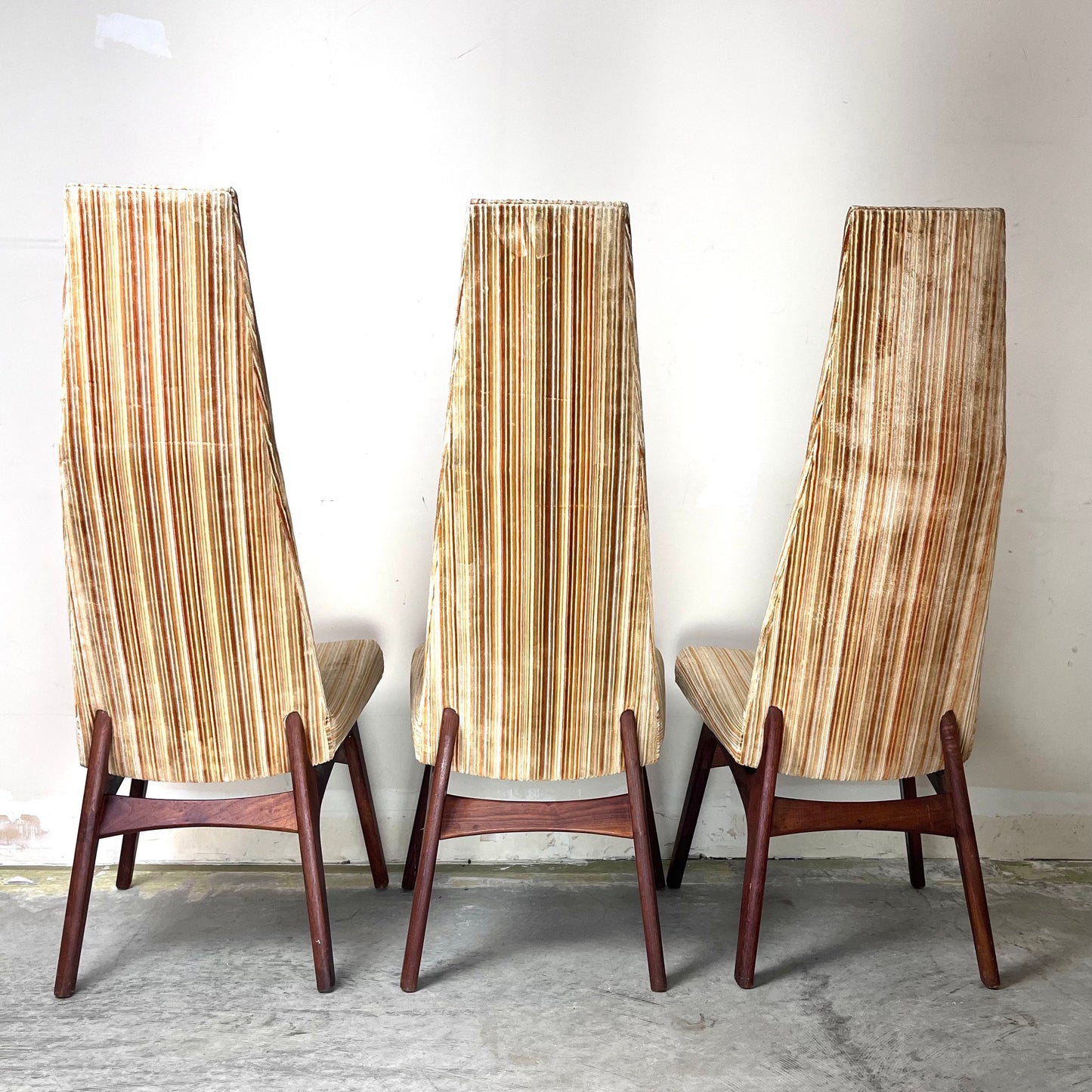 Adrian Pearsall for Craft Associates (1 Chair) High Back Angled Dining or Accent Chairs c. 1960s