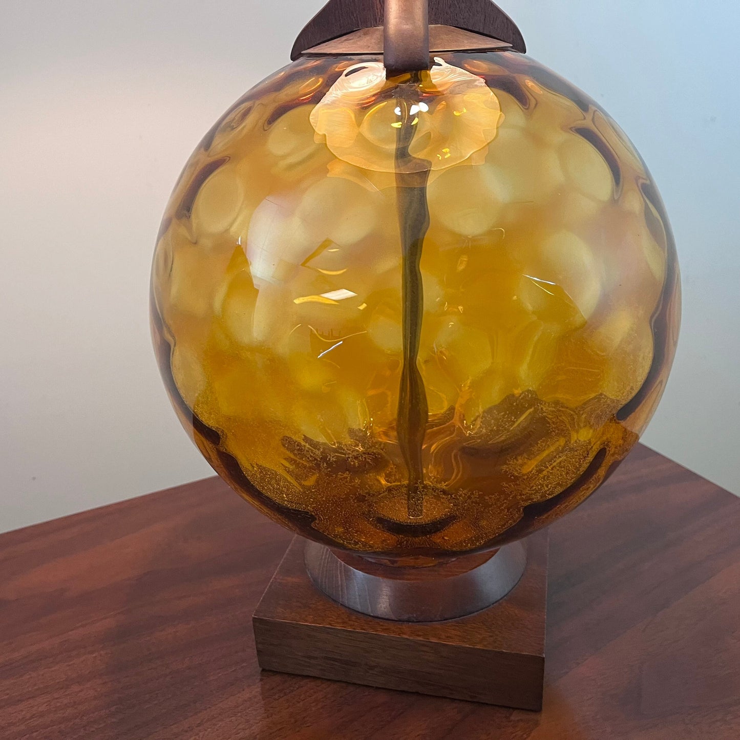 Mid Century Modern Vintage 1960's Modeline Style Table Lamp