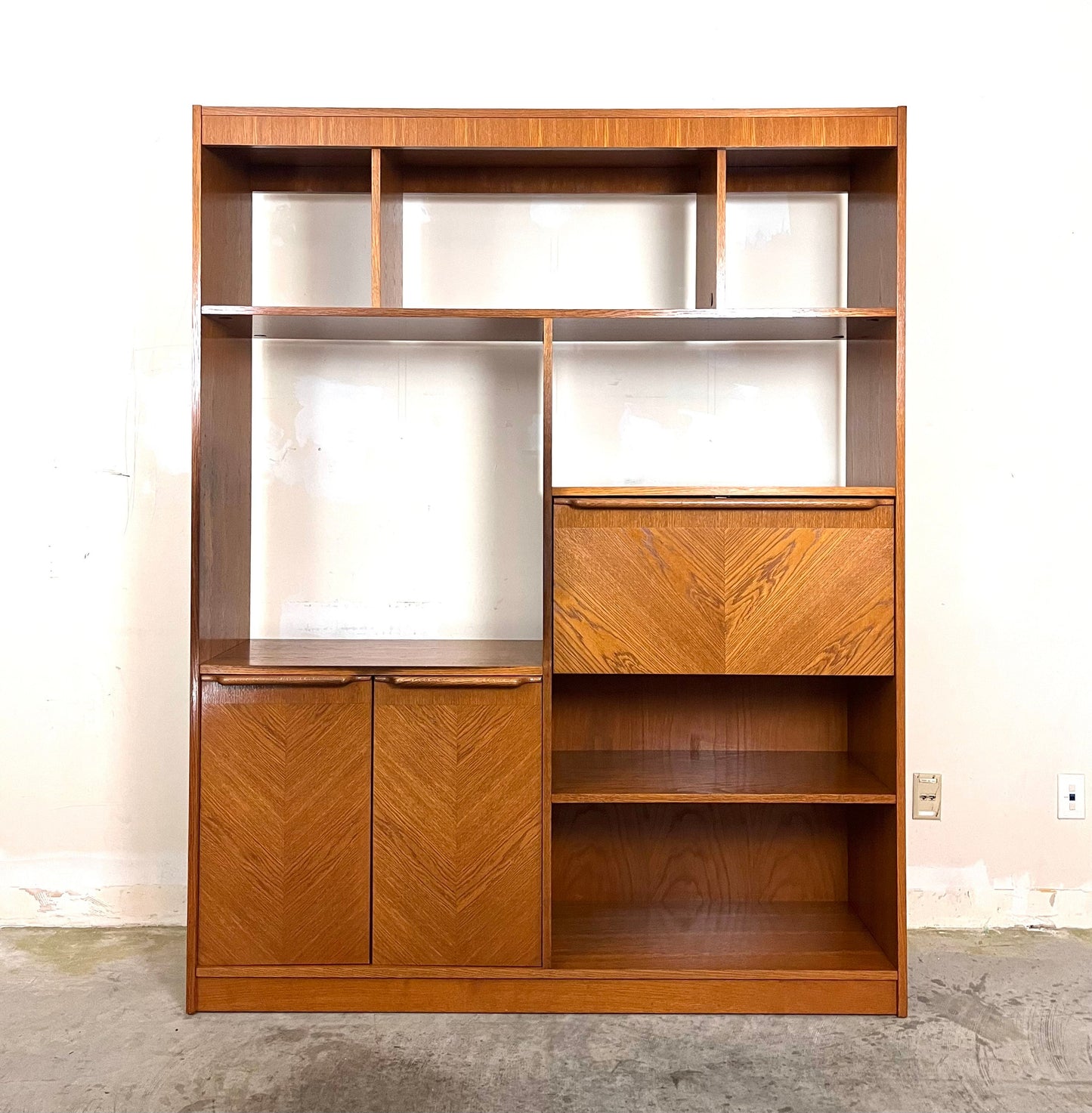 Scandinavian Oak Mid Century Modern Room Divider Bookcase Wall Unit c. 1960s
