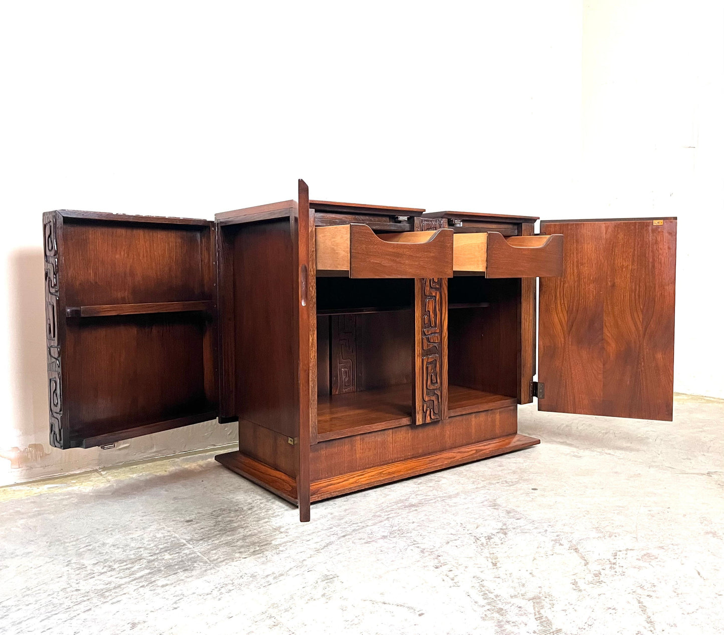 United Furniture “Tiki” Mid Century Modern Brutalist Rolling Bar Cart c. 1960s