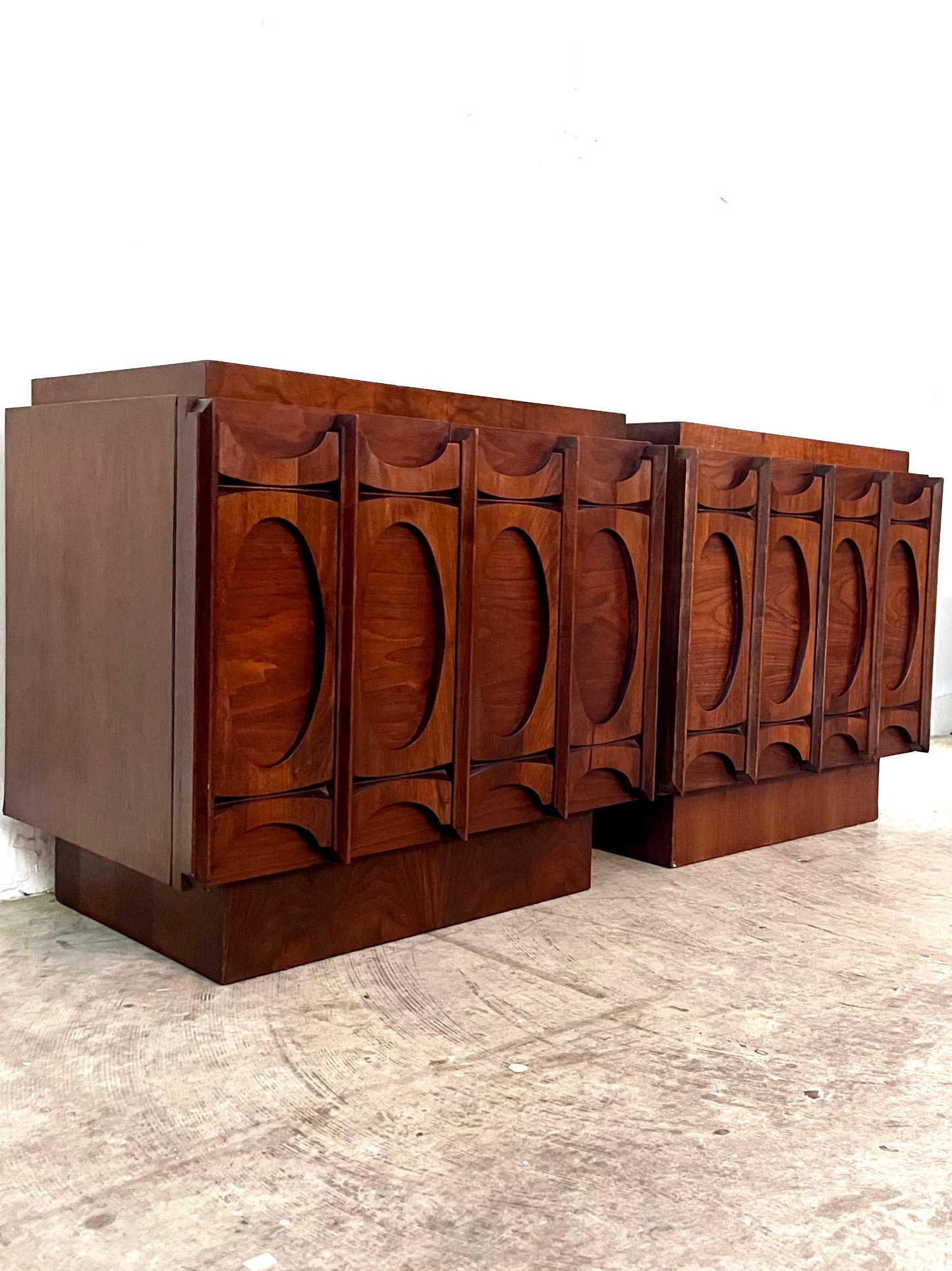 Tobago Furniture Pair of Mid Century Modern Brutalist Nightstands c. 1970s
