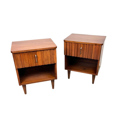 United Furniture Mid Century Modern Vintage Pair of Nightstands c. ... — brass construction, front view