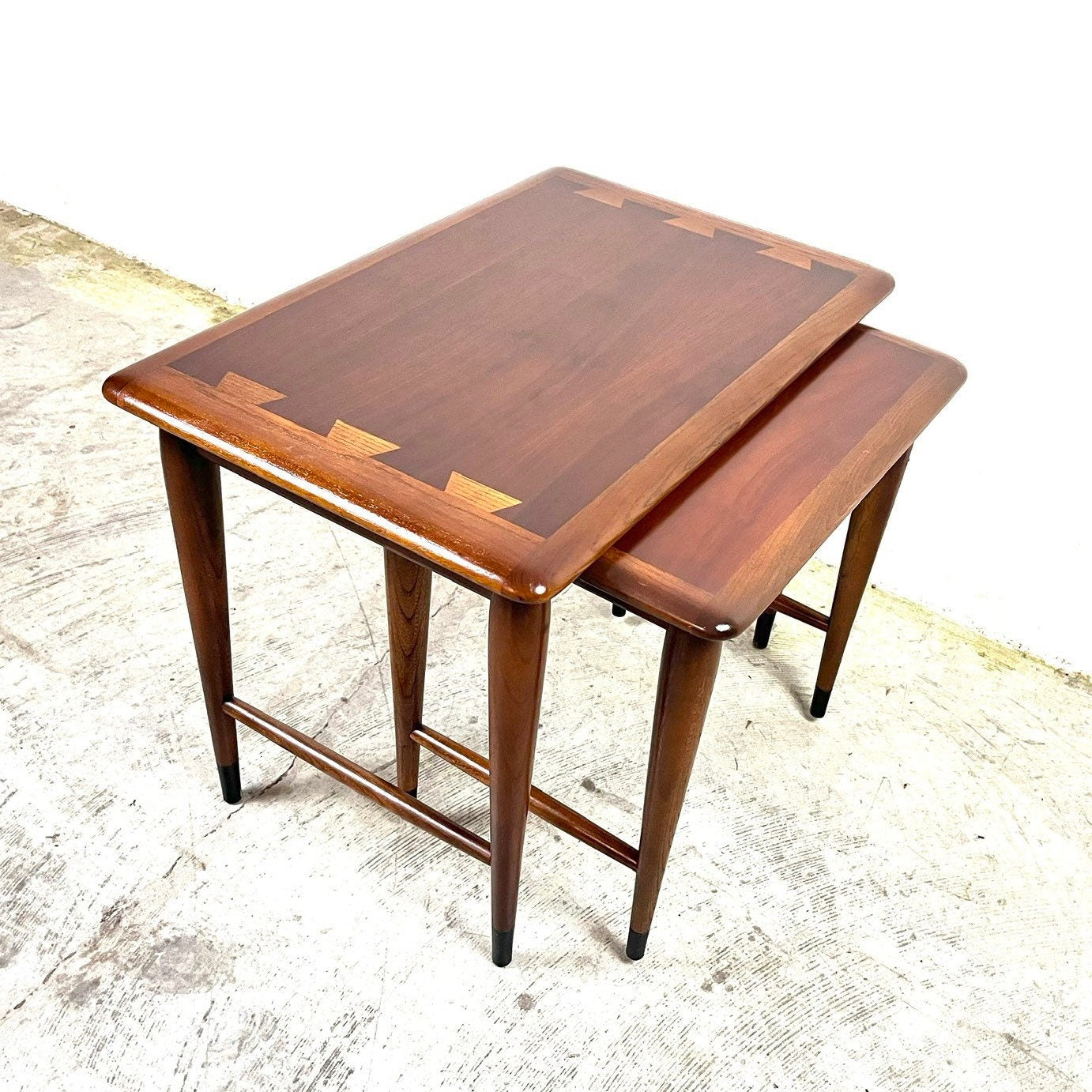 Lane Acclaim Mid Century Modern Walnut Nesting Table Set Pair c. 1960s