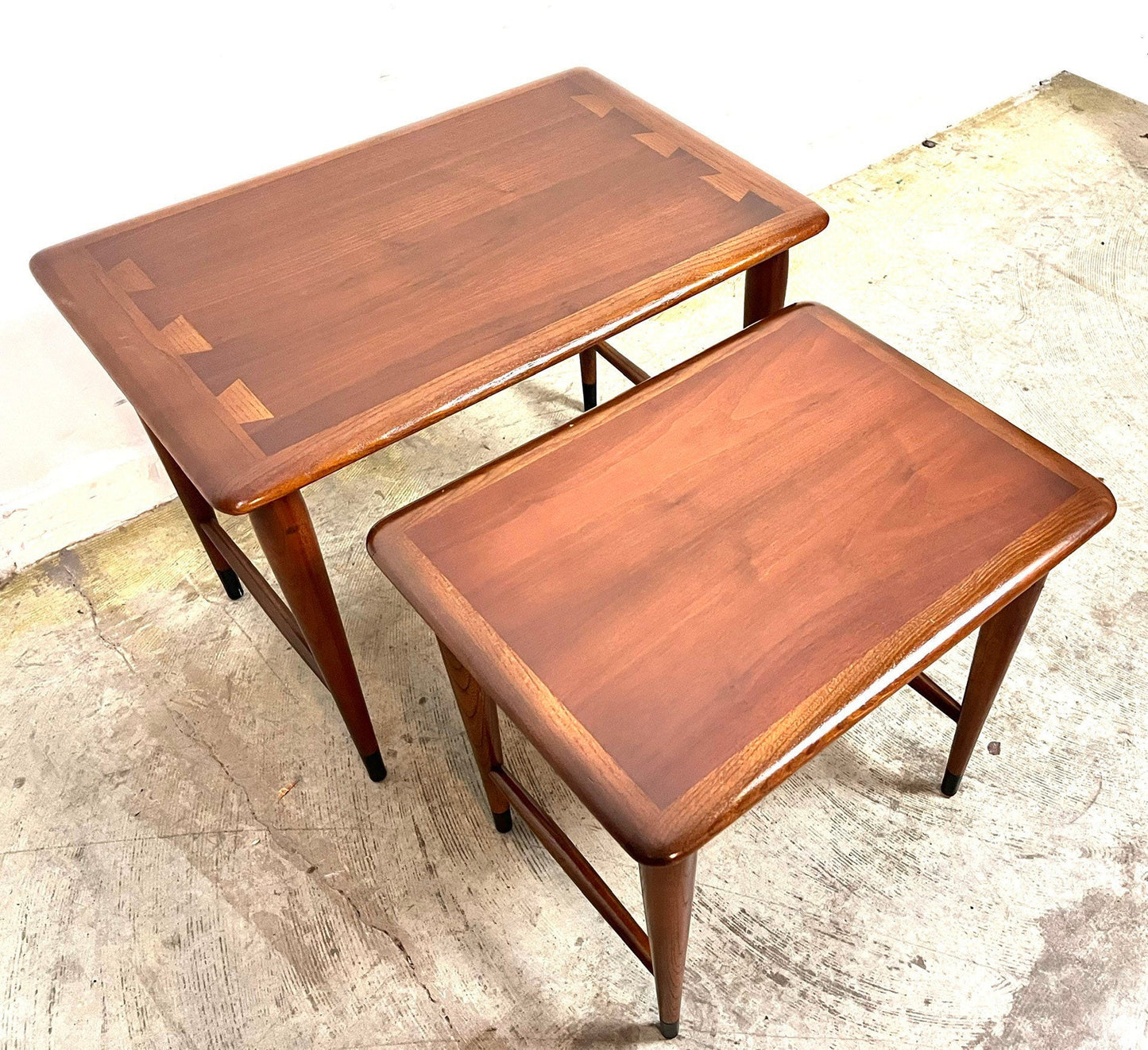 Lane Acclaim Mid Century Modern Walnut Nesting Table Set Pair c. 1960s