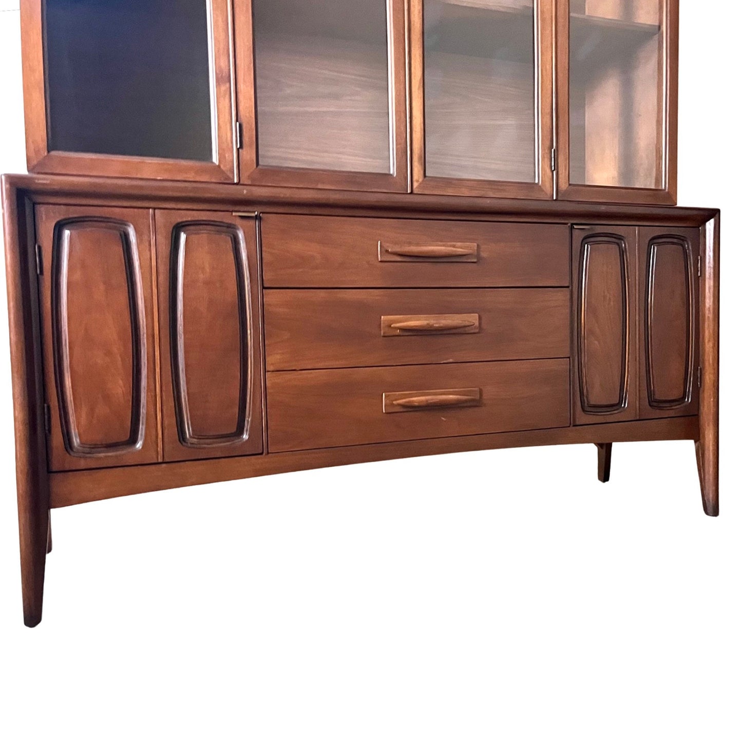 Broyhill Emphasis Mid Century Modern China Cabinet Display Case with Credenza c. 1960s