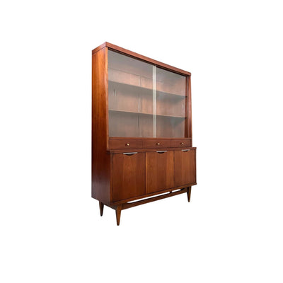 Kent Coffey Tableau Mid Century Modern Vintage China Cabinet c. 1960s — walnut construction, front view
