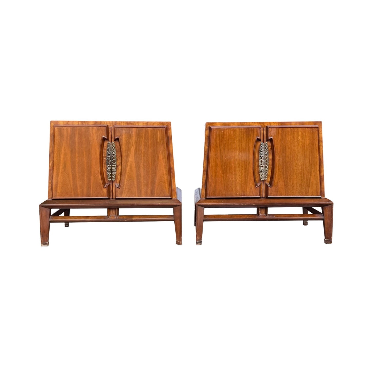 Iconic Helen Hobey Baker Vintage Mid Century Modern Pair Nightstands 1960s