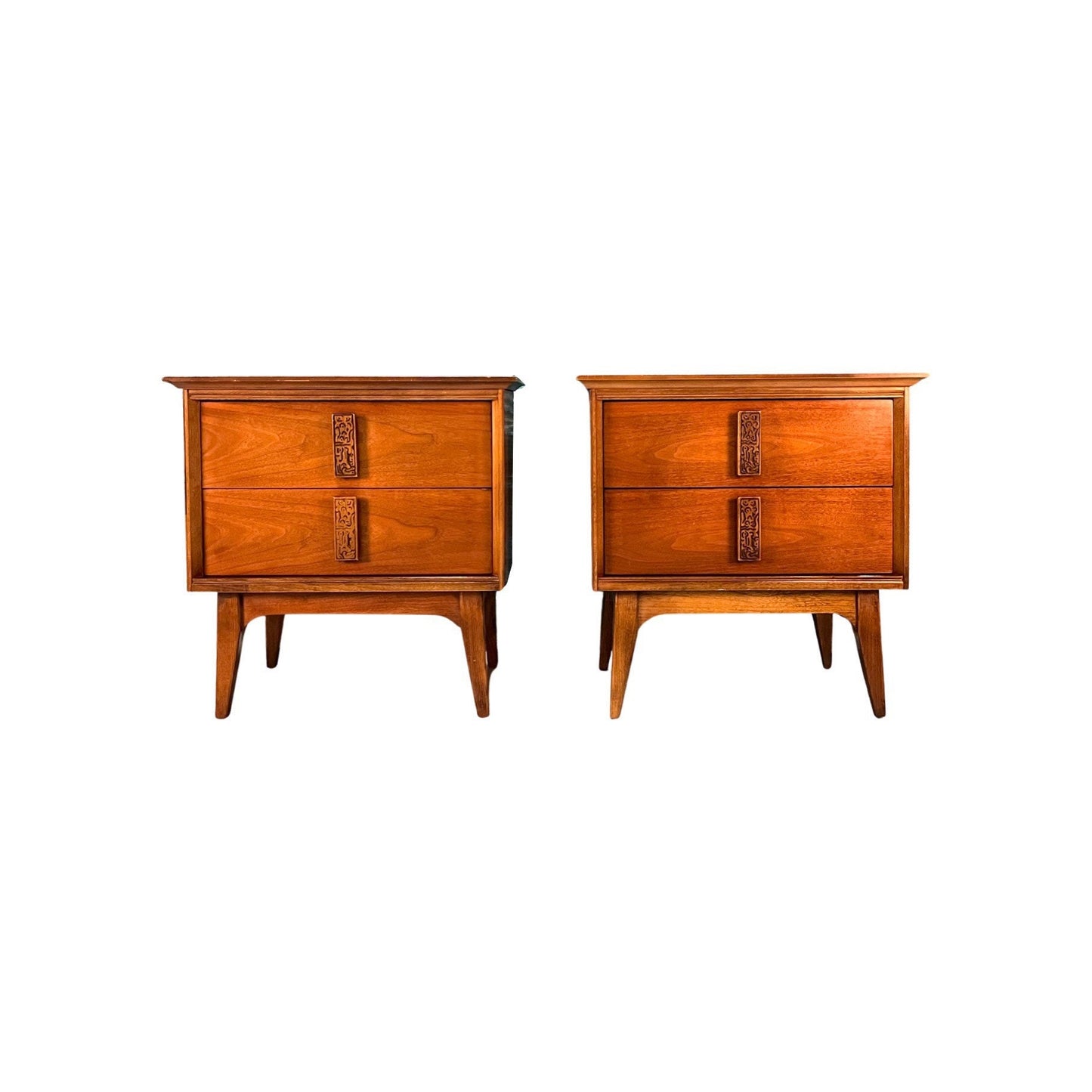 Bassett Mayan Pair of Vintage Mid Century Modern Nightstands 1960s