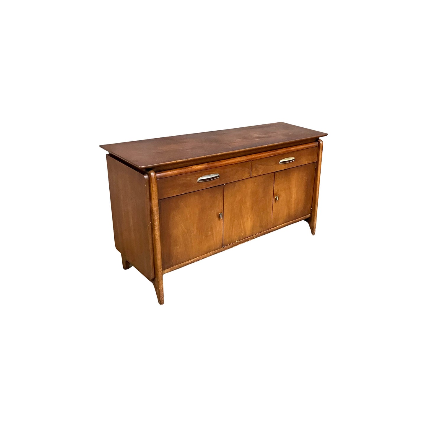 Resounding Statement in Mid-Century Design