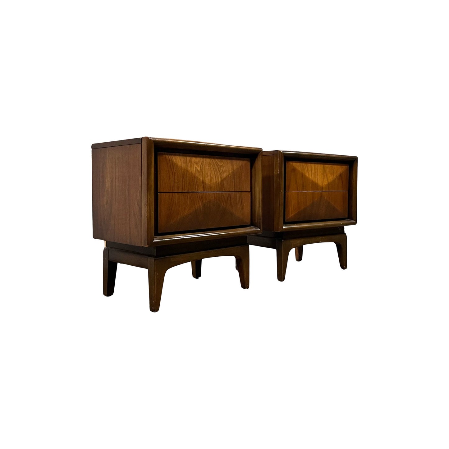 Thick Diamond-Shaped Wood Facades on Drawers - Side View