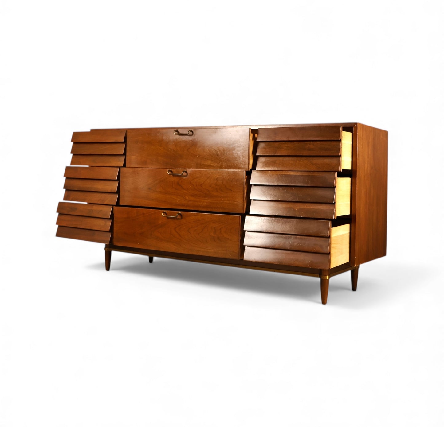 American of Martinsville Dania Collection Vintage Mid Century Modern 9 Drawer Lowboy Dresser c. 1960s