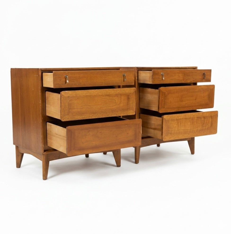 Red Lion Vintage Mid Century Modern Pair of Nightstands c. 1960s