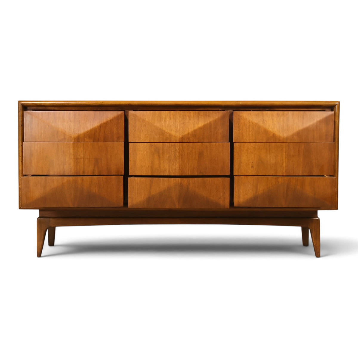United Furniture Diamond Front Vintage Mid Century Modern Nine Drawer Lowboy Dresser c. 1960s