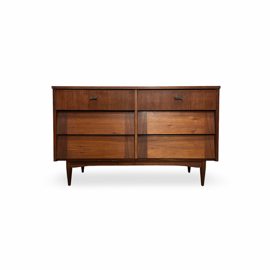 Mid Century Modern dresser by Harmony House, vintage 1960s