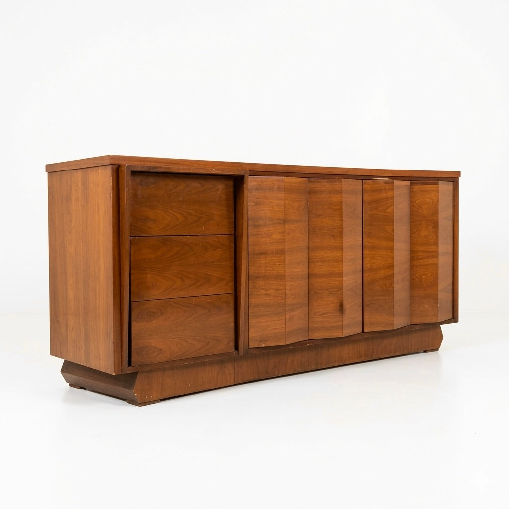 Sculptural Atomic Style Vintage Mid Century Modern 6 Drawer Lowboy ... — view 4