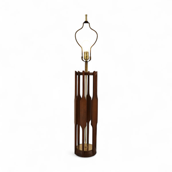 Modeline Attributed Vintage Mid Century Modern Walnut and Brass Table Lamp c. 1960s, straight on front view