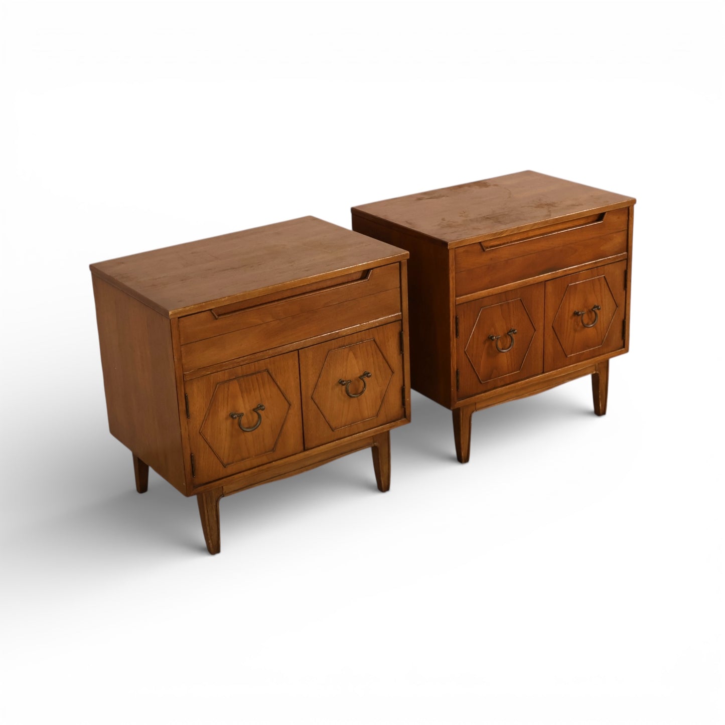 Thomasville Omega Vintage Mid Century Modern Pair of Nightstands c. 1960s