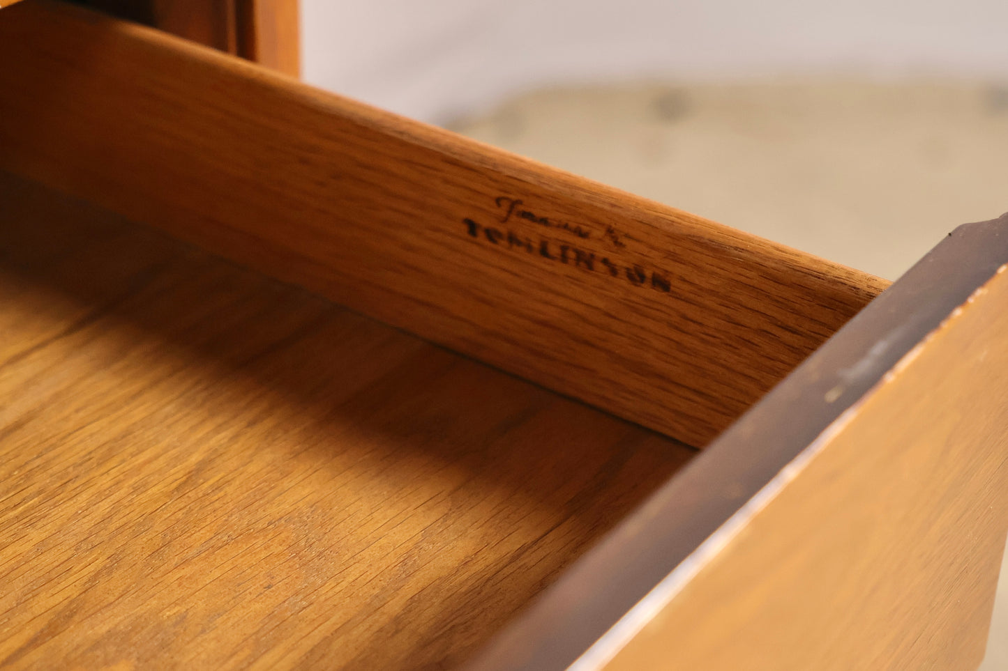 Tomlinson Pair of Vintage Mid Century Modern Burl and Walnut  Nightstands c. 1960s