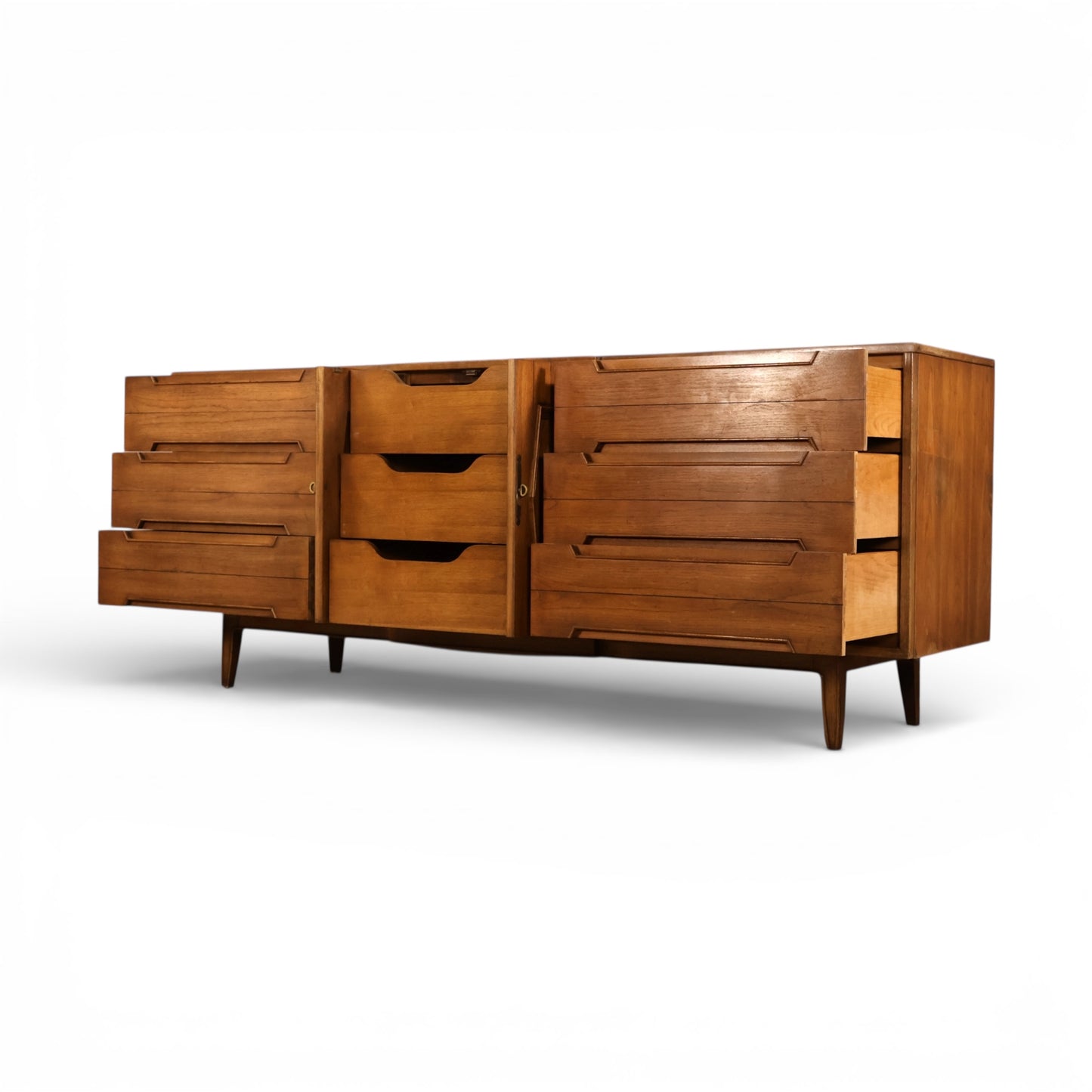 Thomasville Omega Vintage Mid Century Modern 9 Drawer Lowboy Dresser c. 1960s