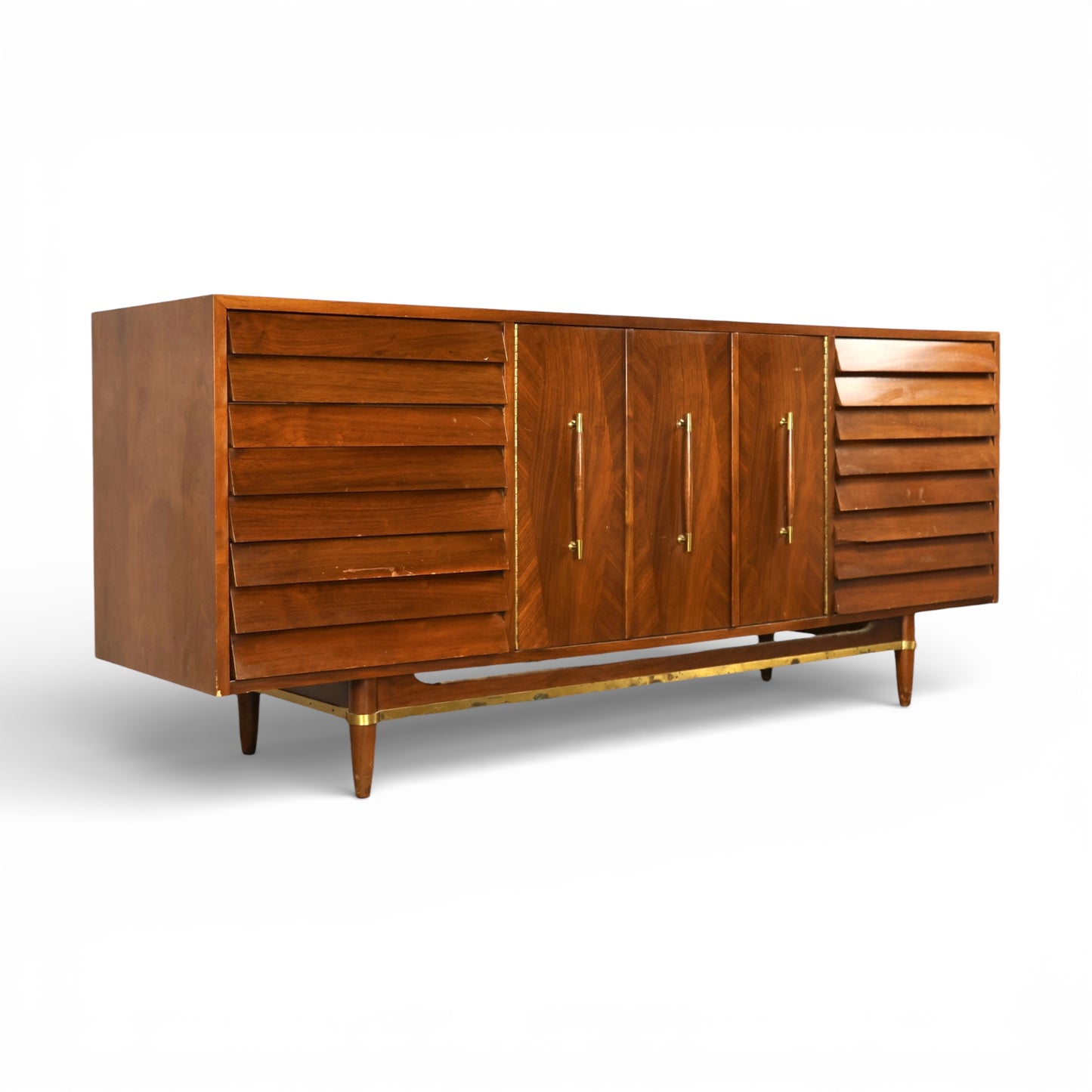 American of Martinsville Dania Collection Vintage Mid Century Modern Lowboy Dresser c. 1960s
