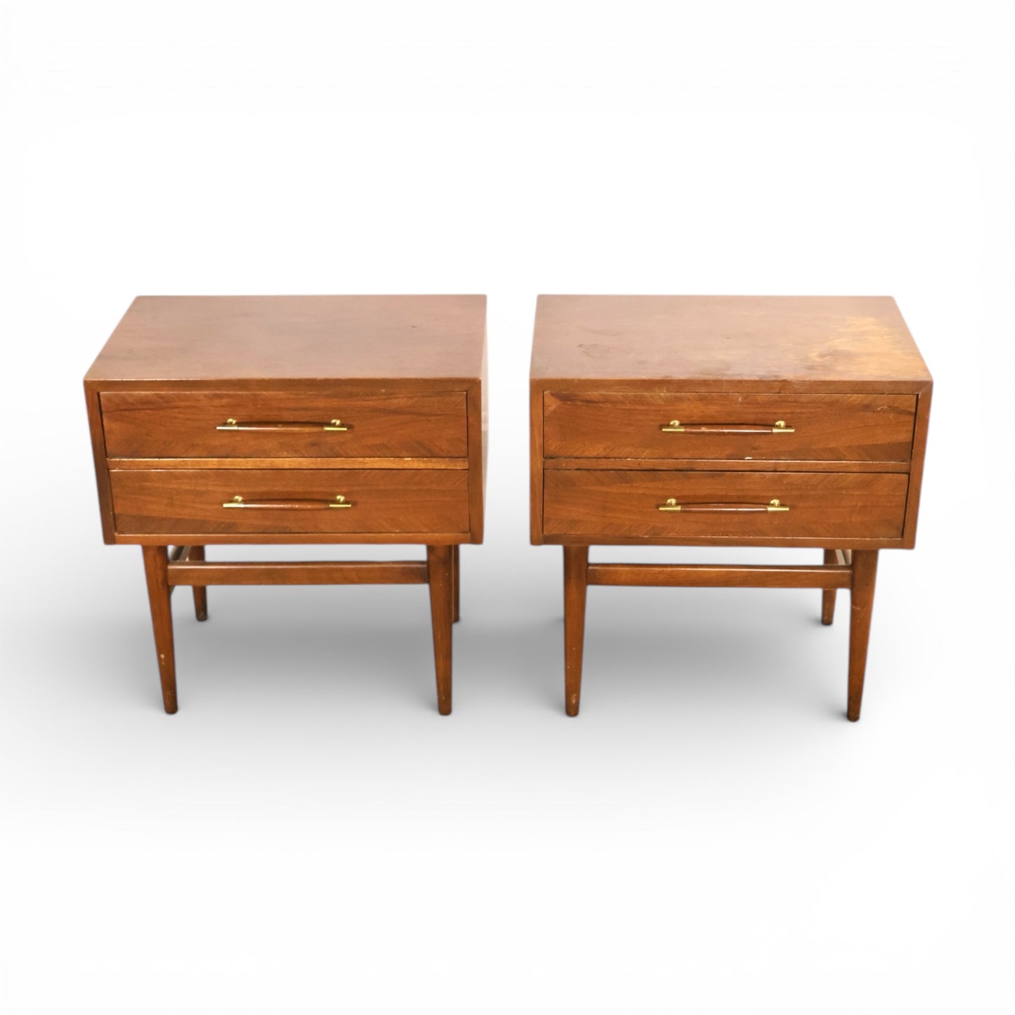 American of Martinsville Dania Collection Vintage Mid Century Modern Pair of Nightstands c. 1960s