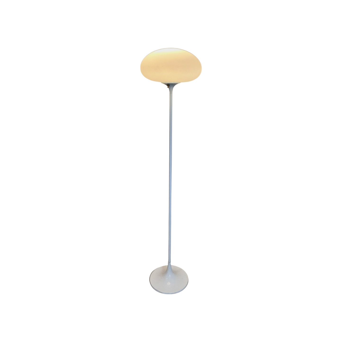 Laurel Lamp Co. Vintage Mid Century Modern White Mushroom Floor Lamp c. 1960s