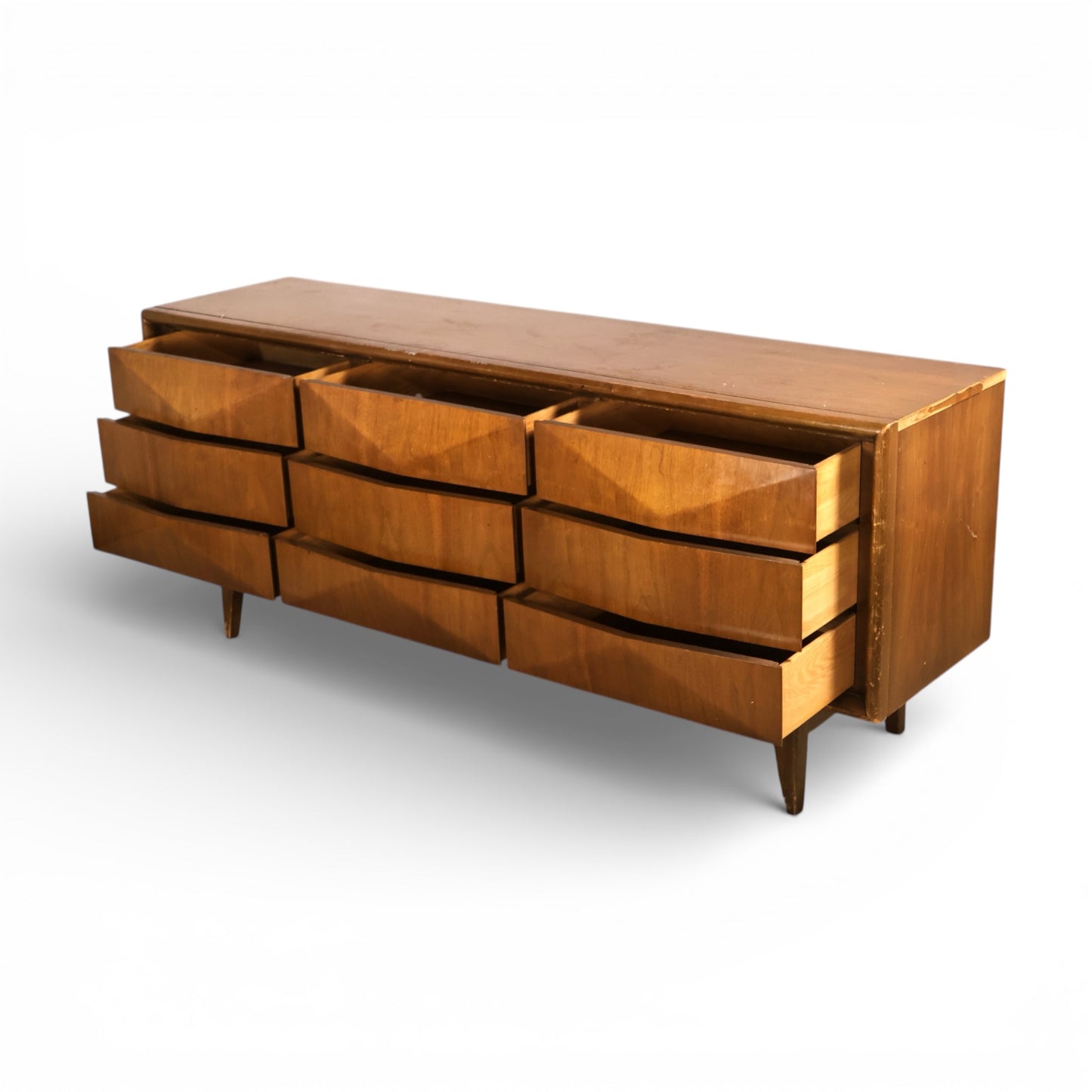 United Furniture Diamond Front Vintage Mid Century Modern 9 Drawer Lowboy Dresser c. 1960s