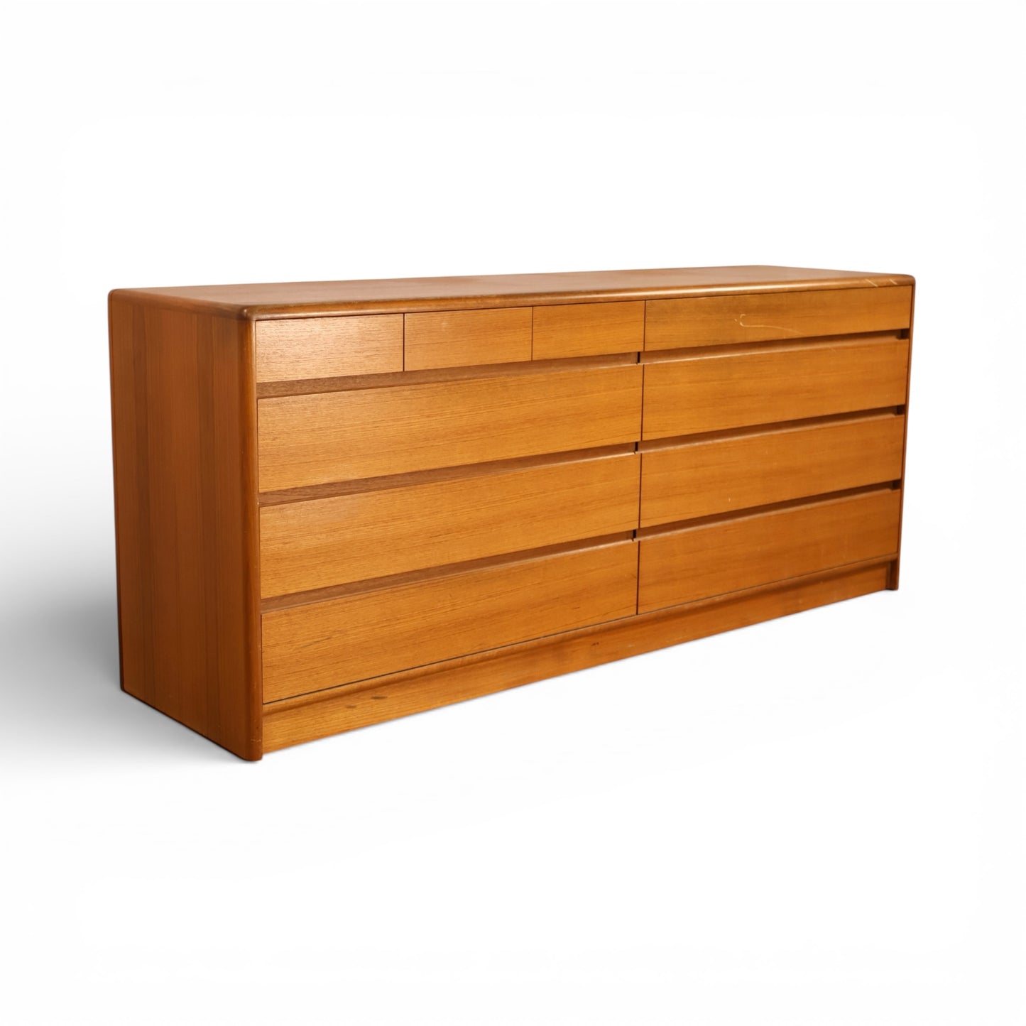 Nordisk Andels-Eksport Vintage Danish Mid Century Modern Lowboy Teak Dresser c. 1970s