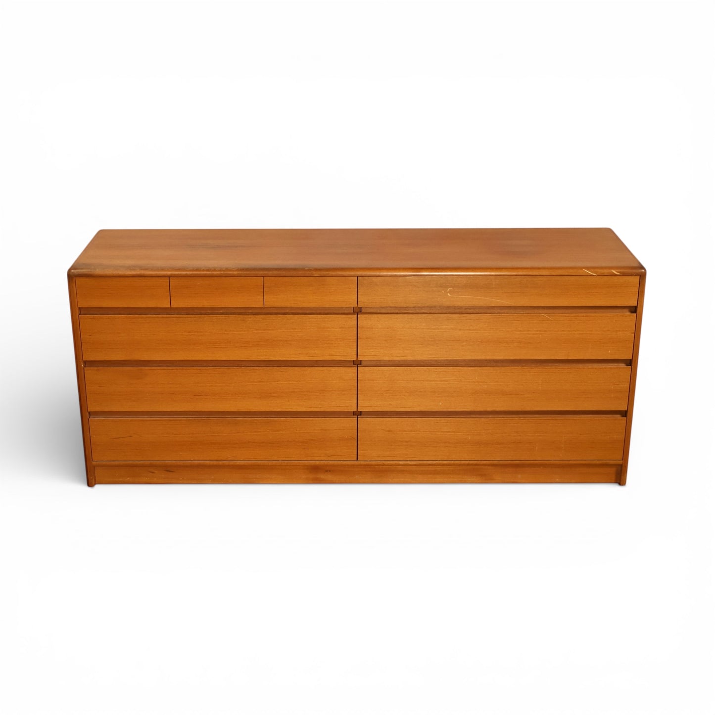 Nordisk Andels-Eksport Vintage Danish Mid Century Modern Lowboy Teak Dresser c. 1970s