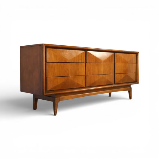 United Furniture Diamond Front Vintage Mid Century Modern 9 Drawer Lowboy Dresser c. 1960s