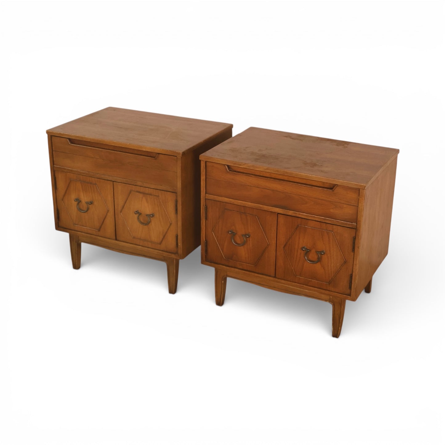 Thomasville Omega Vintage Mid Century Modern Pair of Nightstands c. 1960s