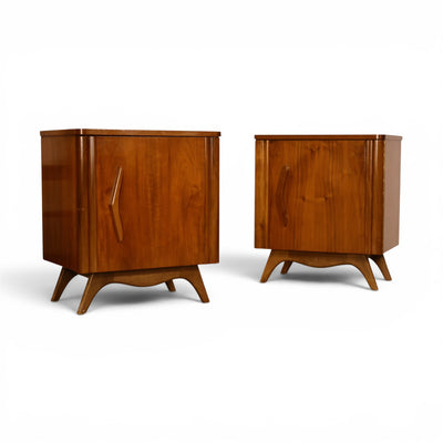Young Manufacturing nightstands detail view showing carved vertical pull and case edge