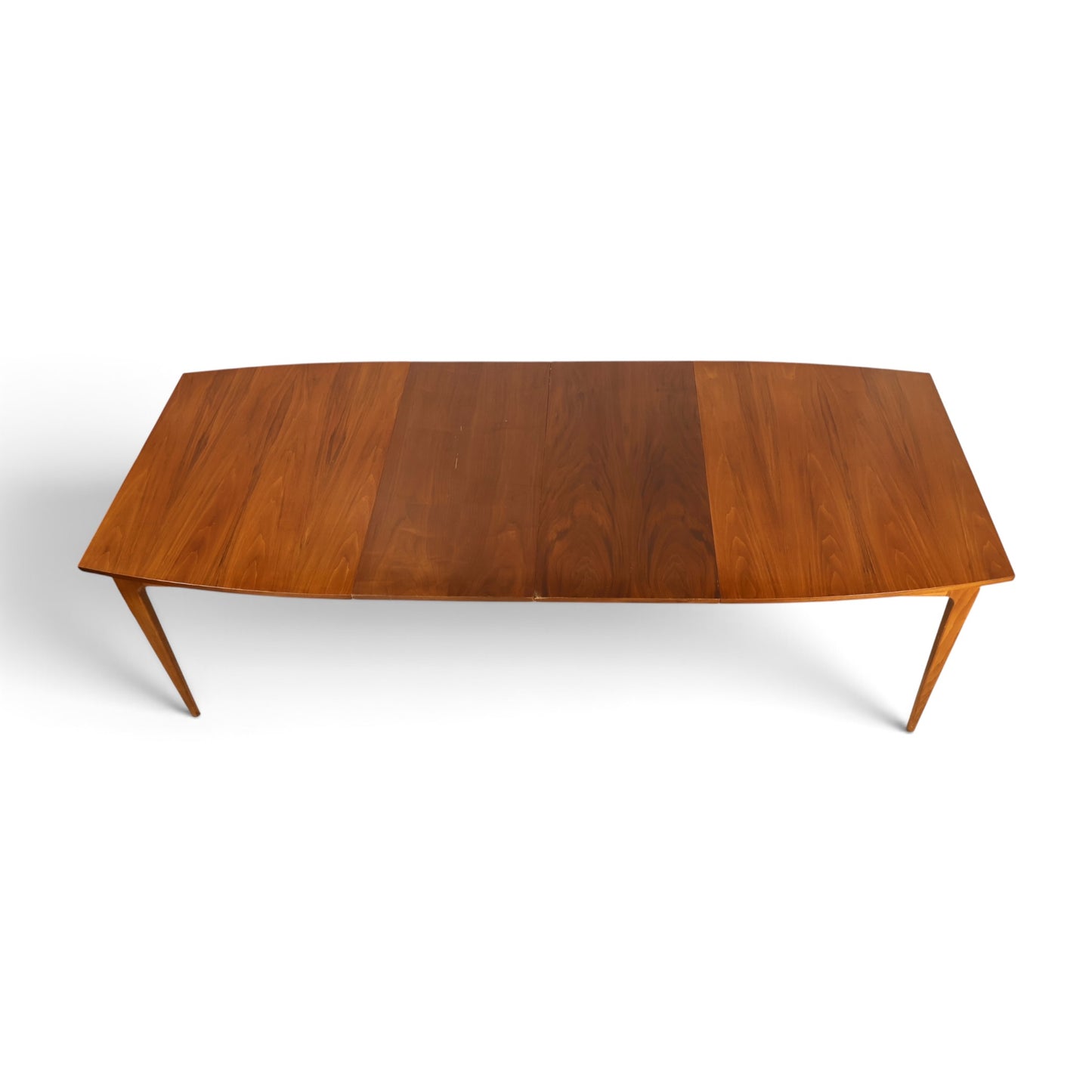 Young Manufacturing Contour dining table angled view showing splayed tapered legs