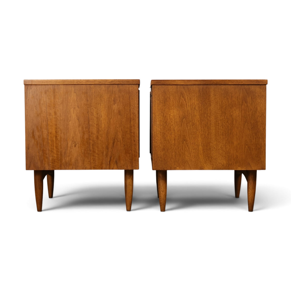 pair of Broyhill Sculptra walnut nightstands side profile