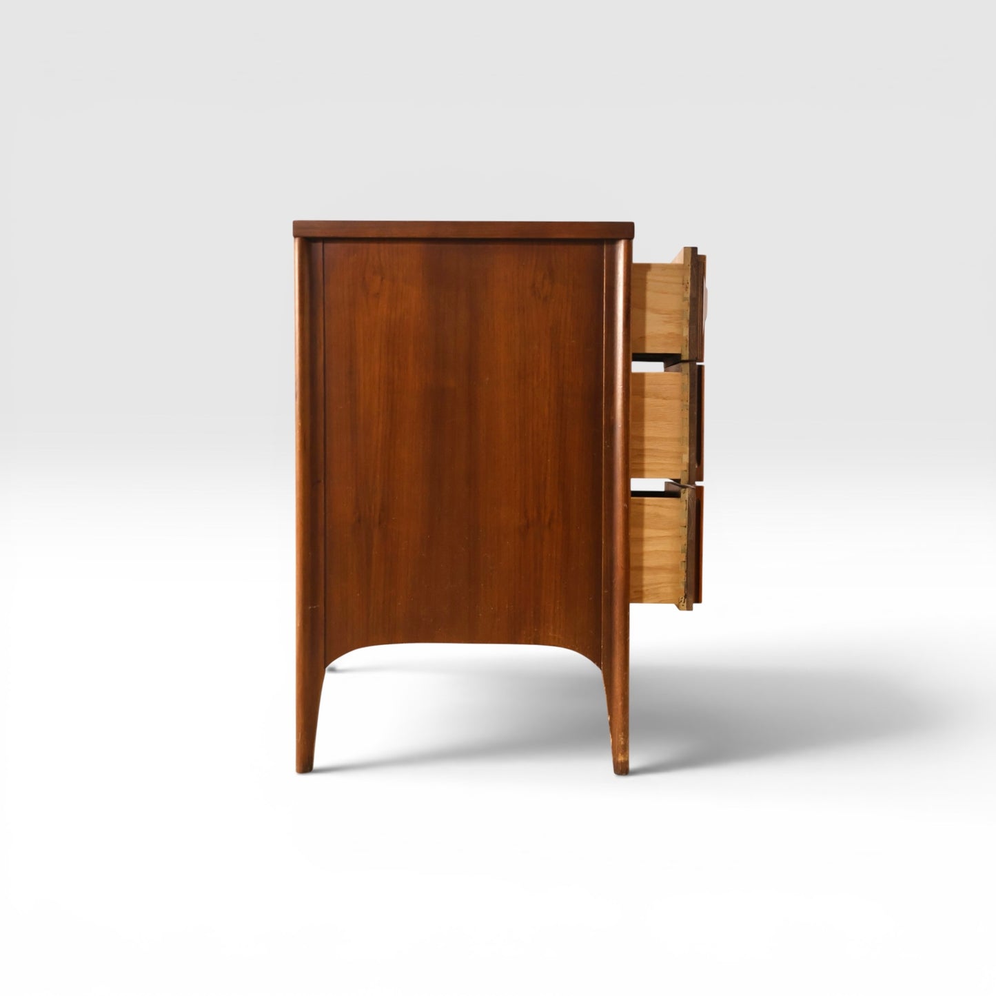Kent Coffey Perspecta Vintage Mid Century Modern Lowboy Dresser c. 1960s