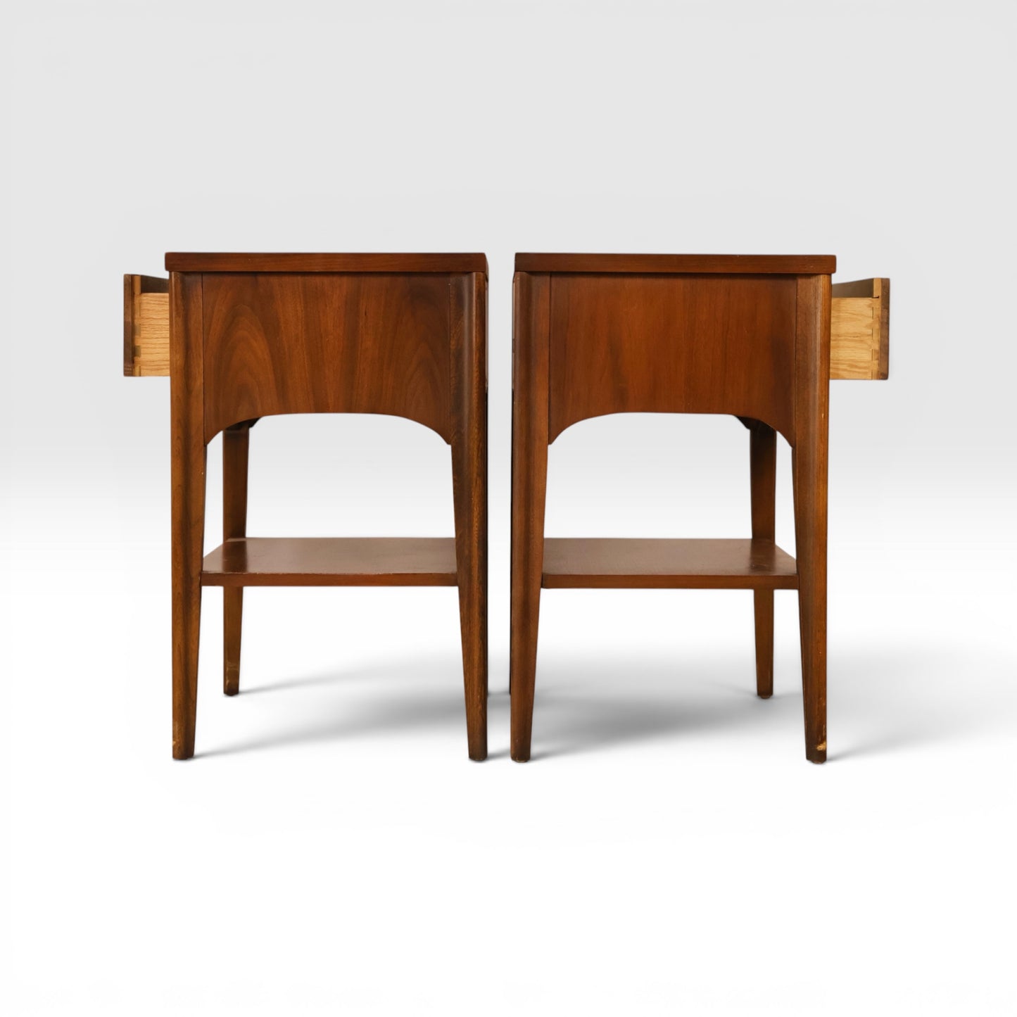 Kent Coffey Perspecta Vintage Mid Century Modern Pair of Nightstands c. 1960s